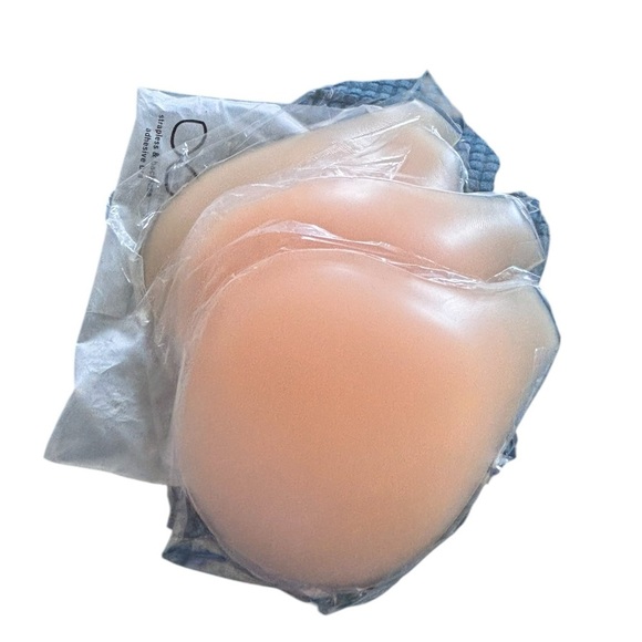 Stick On Bra Invisible Boost Strapless Backless Silicone Sz E 2 Sets Reusable - Picture 2 of 6